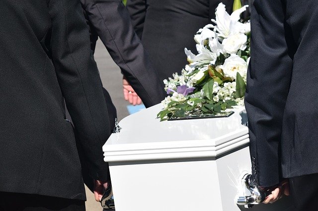 Pogrzeb i ostatnie pożegnanie zmarłego aspiranta sztabowego Krzysztofa Jabłonki